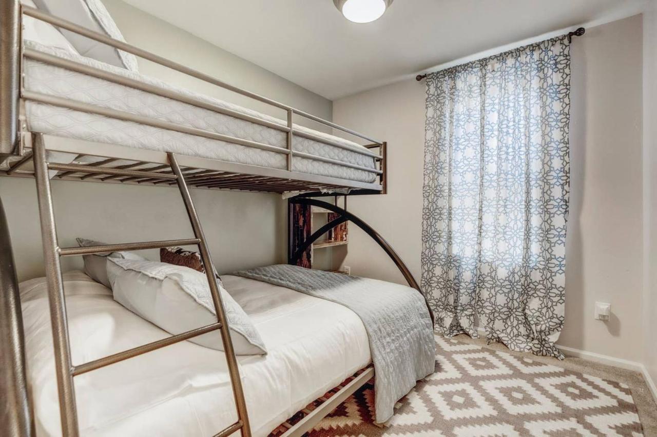 Holiday home Amazing Retreat - Treasure Sleeps 6 *